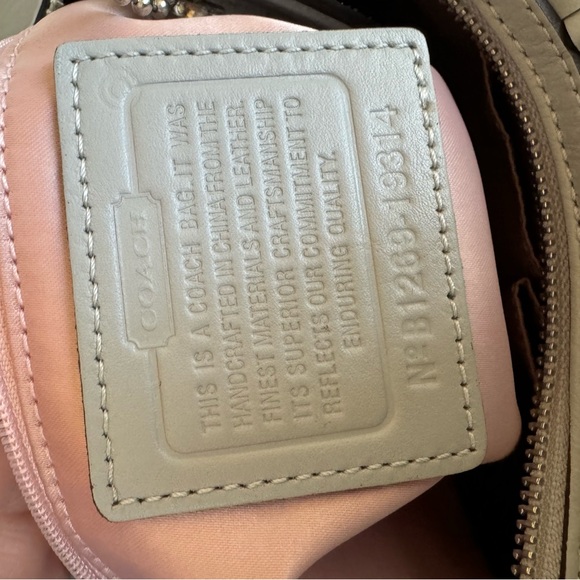 Coach Kristen Hobo shoulder bag woven leather like new - Picture 9 of 17